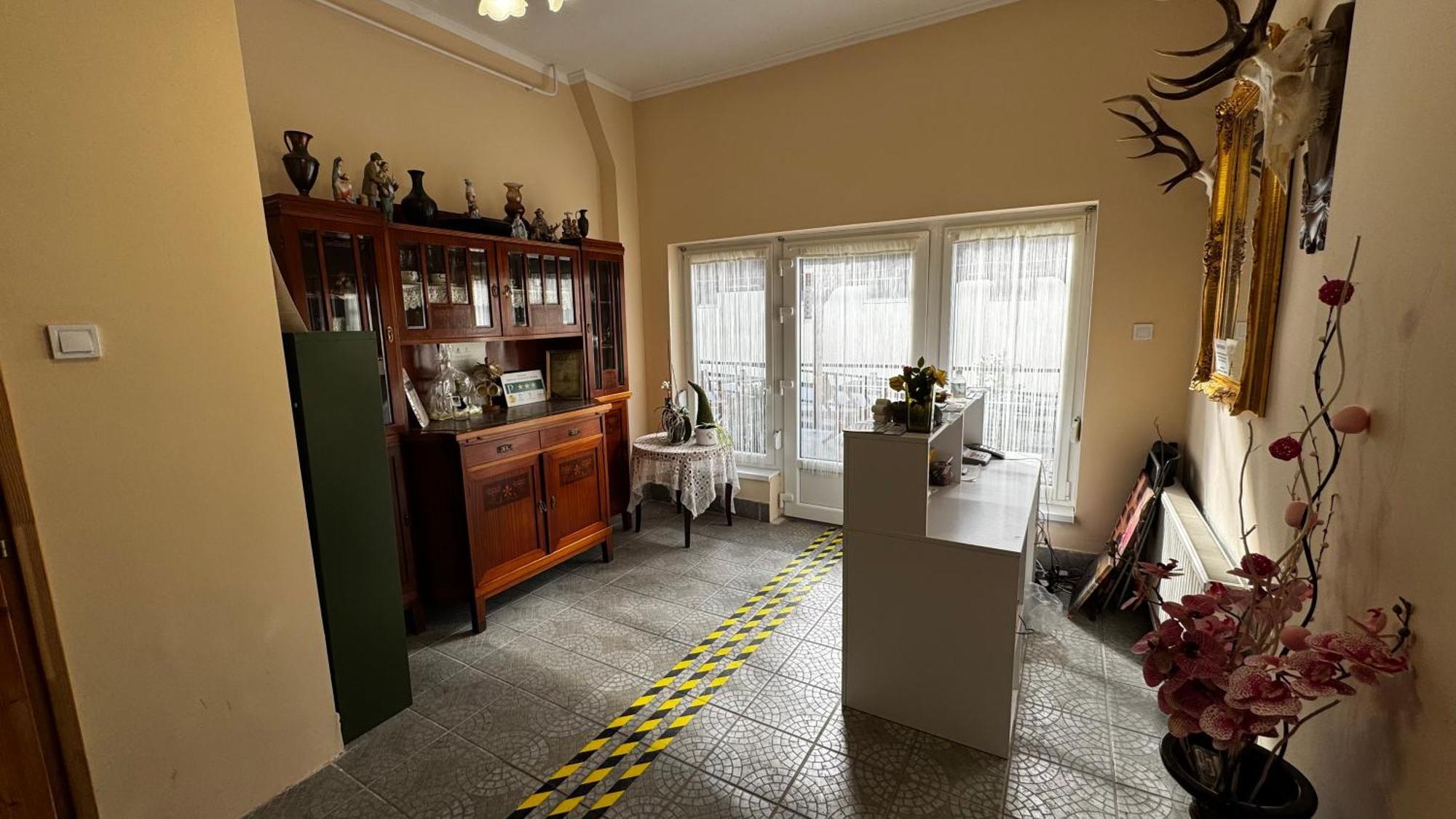 Berta Panzio Bed & Breakfast Hajduszoboszlo Exterior photo